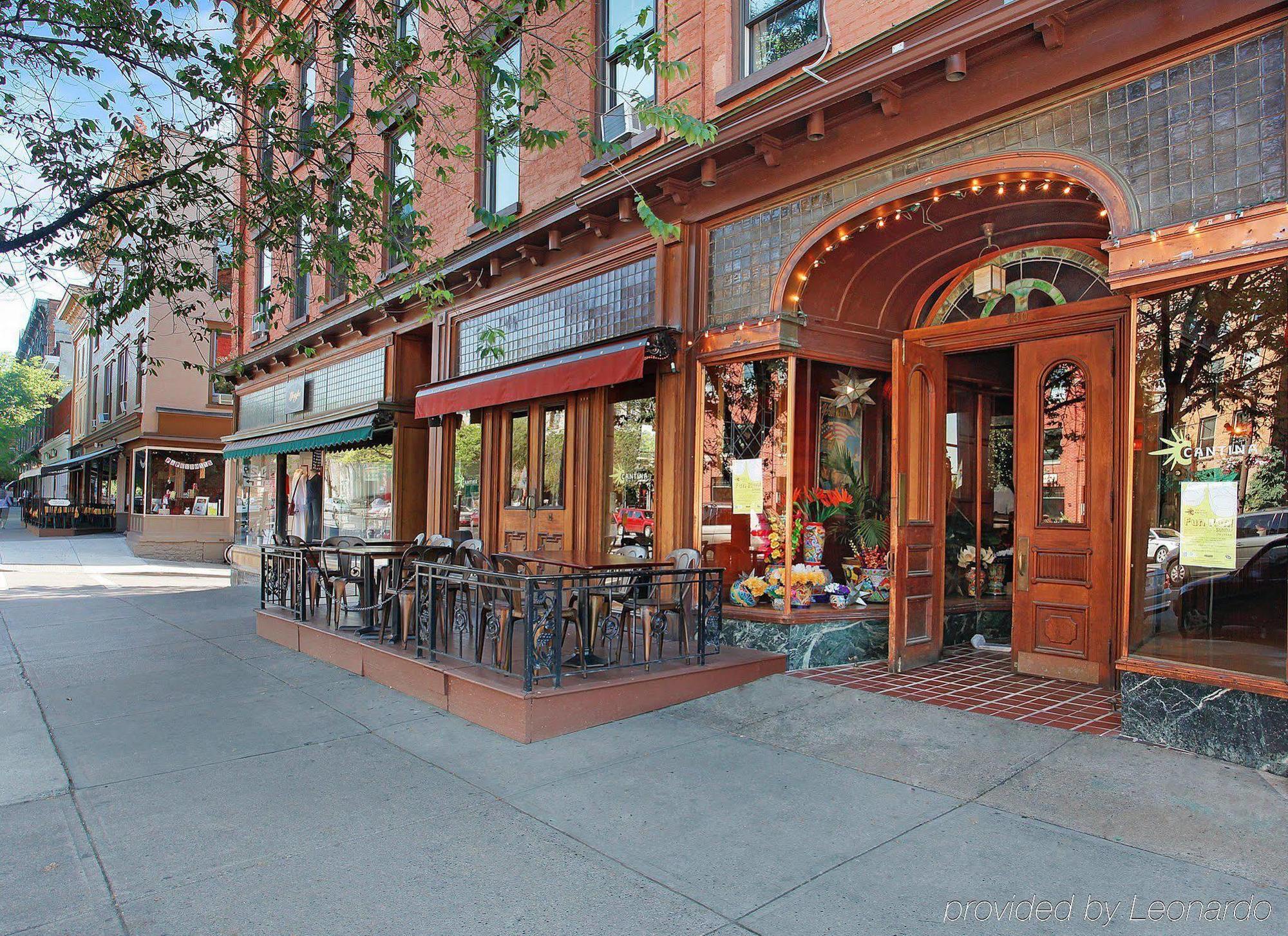 The Saratoga Hilton Hotel Saratoga Springs Luaran gambar